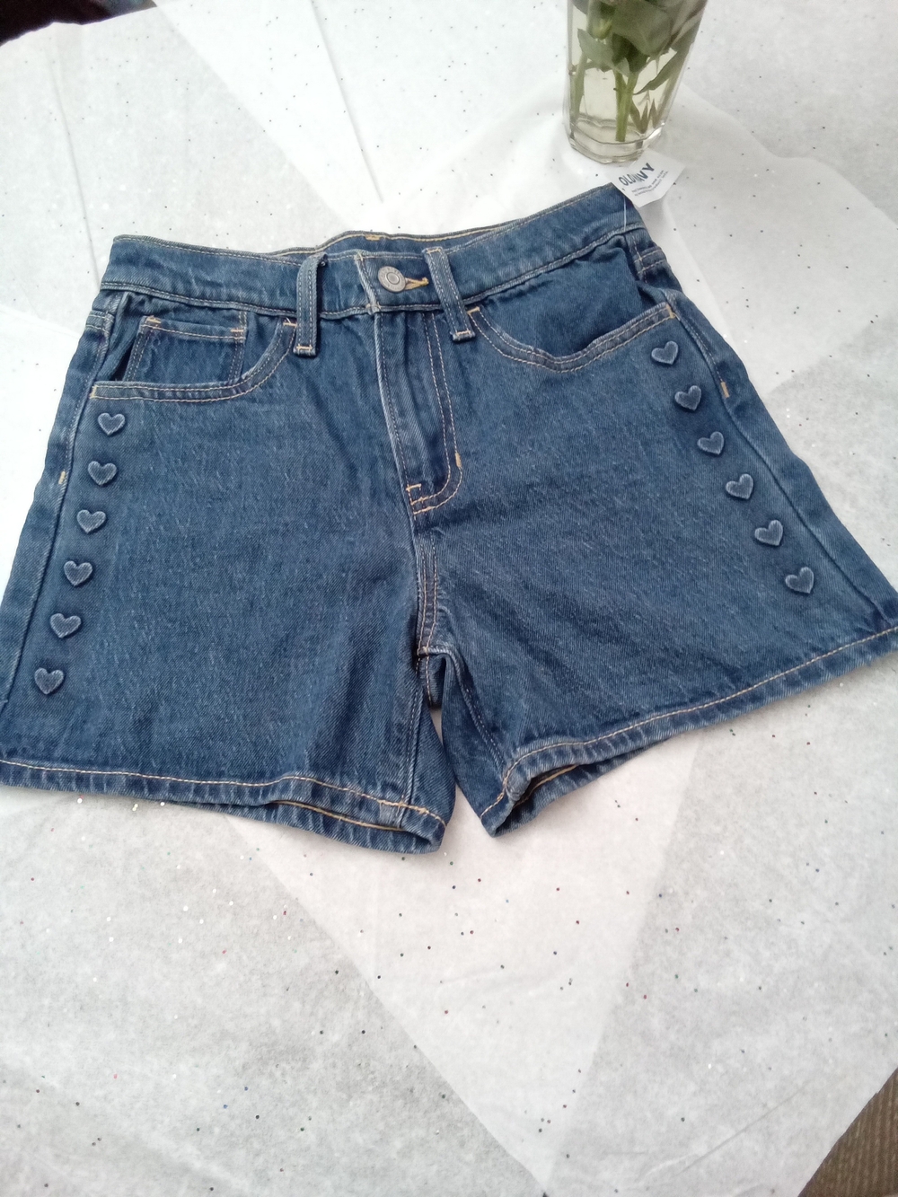 Old Navy Girls High-Waisted Hearts Jean Midi Shorts Size 12 NWT